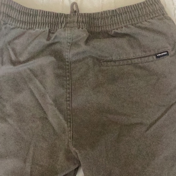 Joggers - Picture 2 of 3